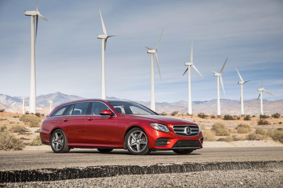  Mercedes-Benz E400 4Matic AMG Line Estate (S213) 2017 года  (NA) (фото 1 из 39)